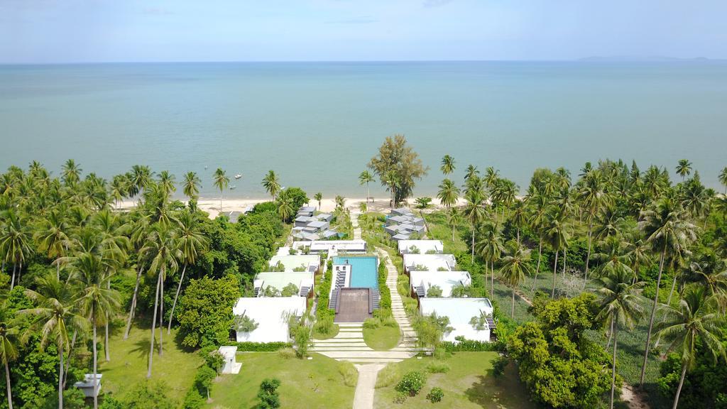 Seanery Beach Resort Bang Saphan Exteriör bild