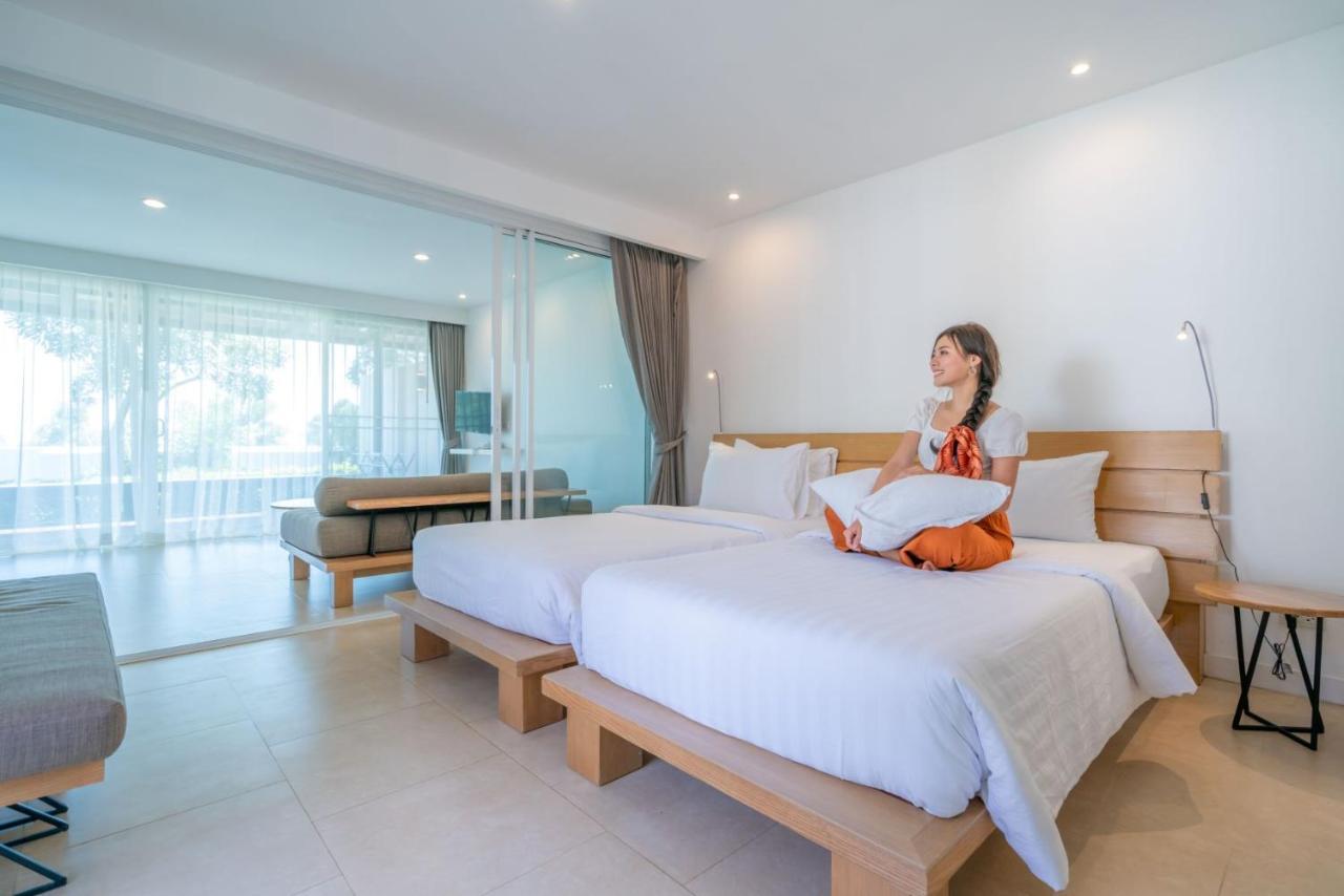 Seanery Beach Resort Bang Saphan Exteriör bild